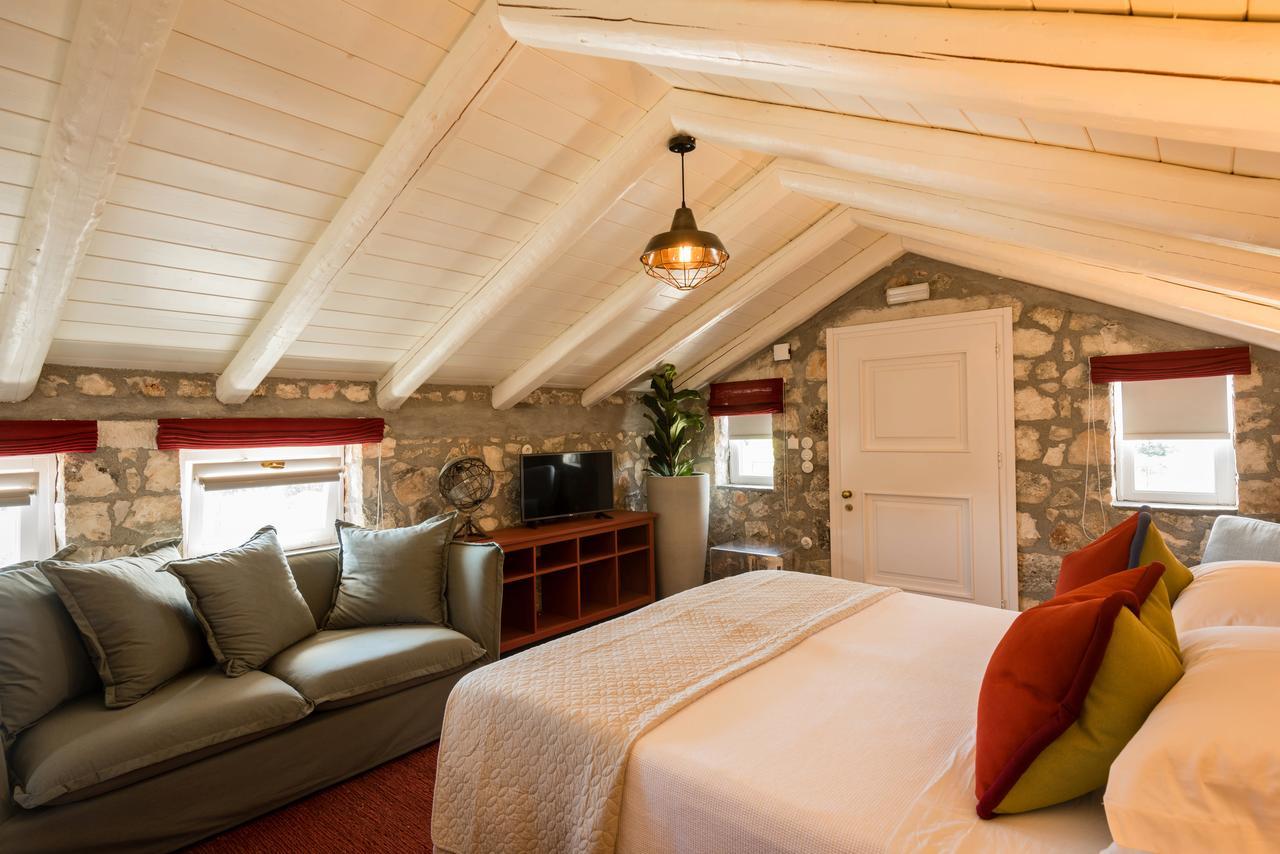 North Point Rooms Antipata  Exterior foto